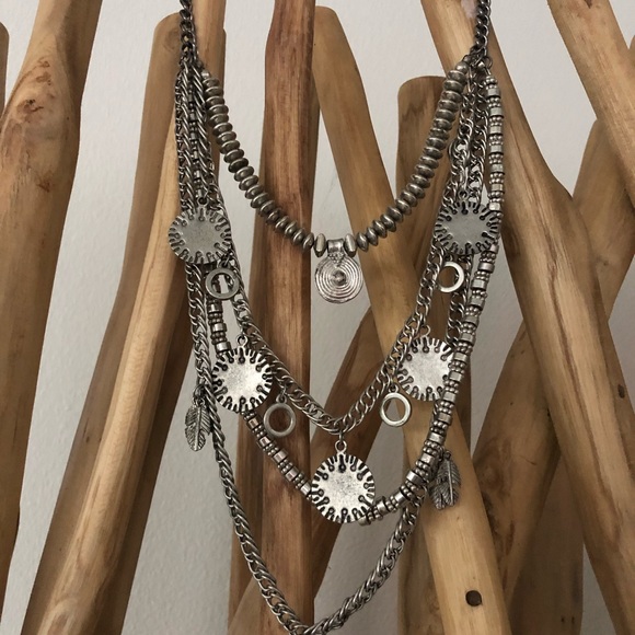 NECKLACE - Picture 4 of 4